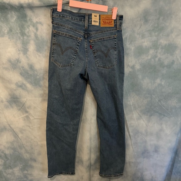 Levi’s wedgie straight high rise new with tags size 28 x 28 - Picture 3 of 6